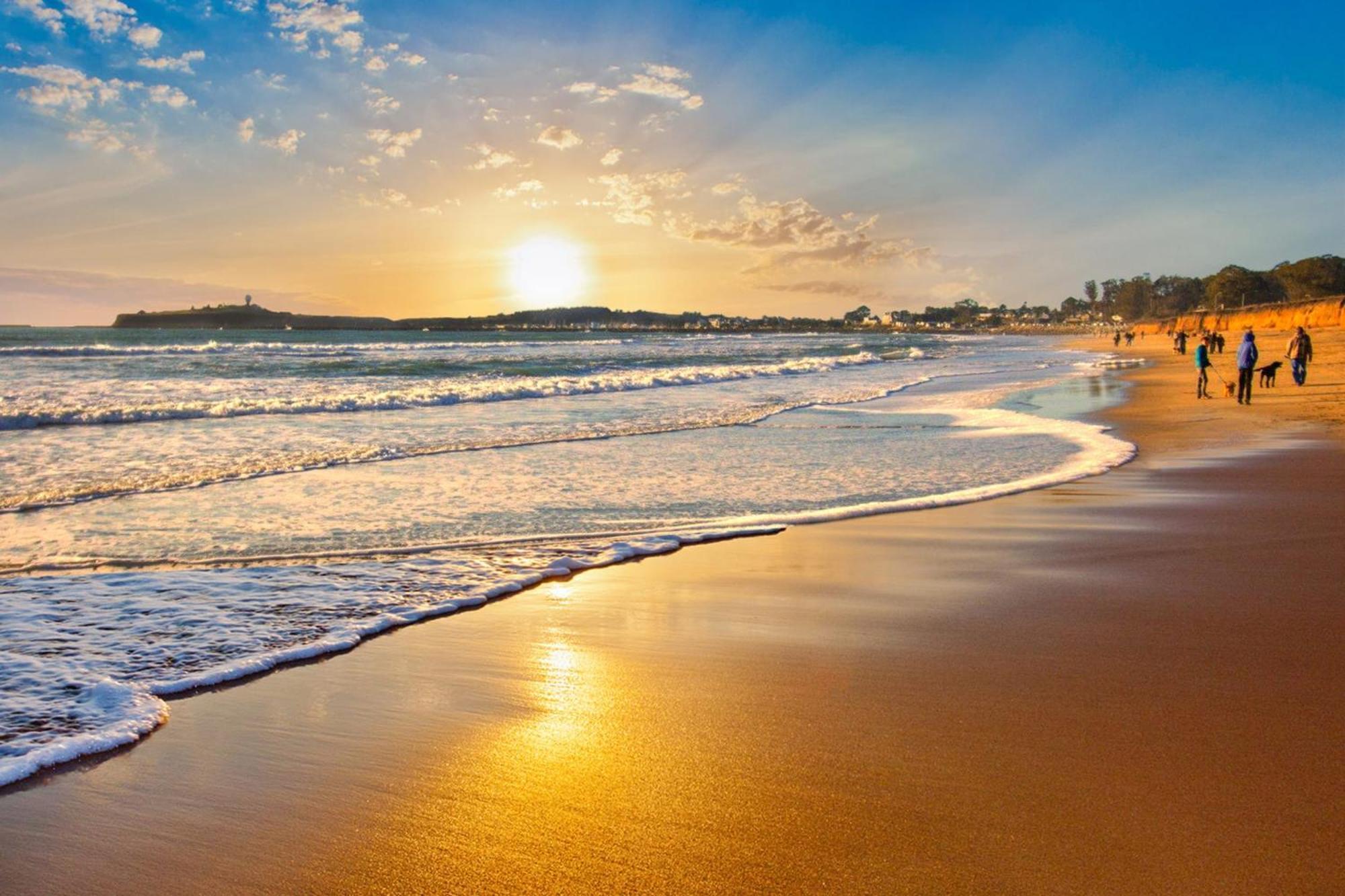 Miramar Beach Home Walk To Beach Trails Restaurants Family Activities Халф Мун Бэй Экстерьер фото